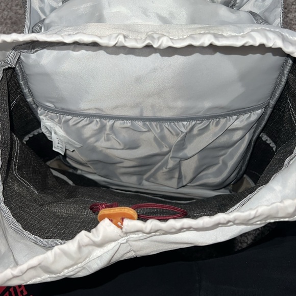 Eddie Bauer Backpack - Picture 3 of 5